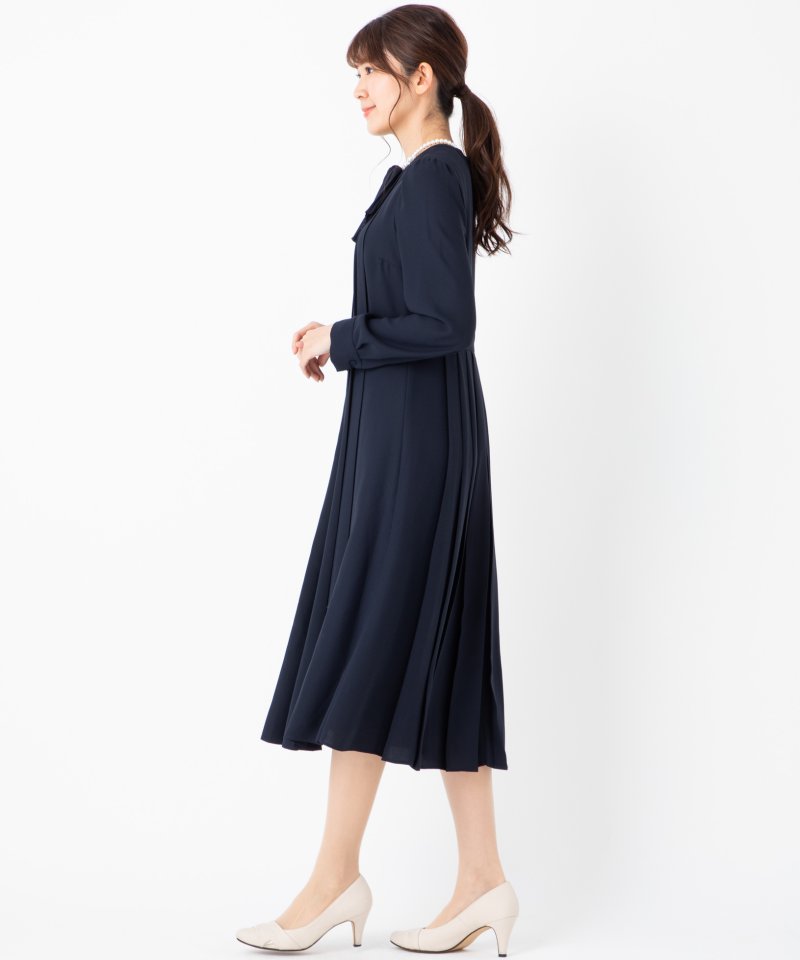 CELFORD セルフォード リボンタイ付きプリーツワンピース ネイビー系