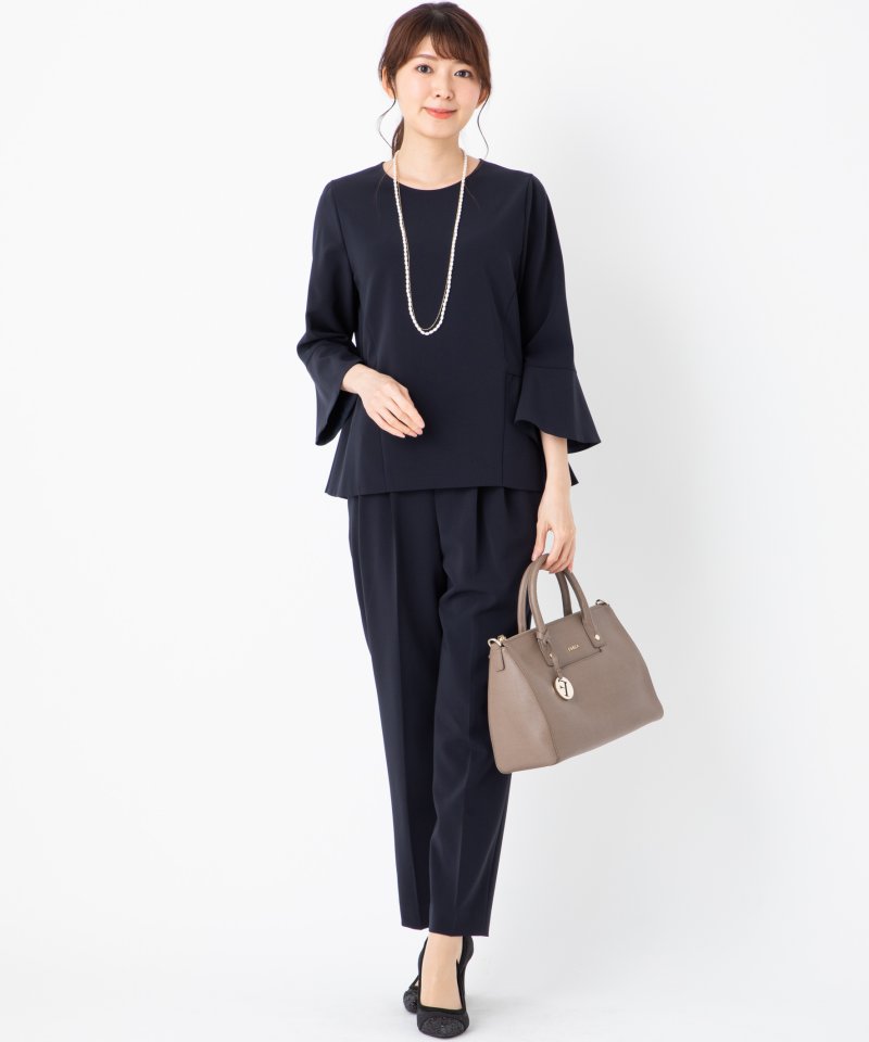 green label relaxing 【スーツ2点SET】パウドレペプラムブラウス