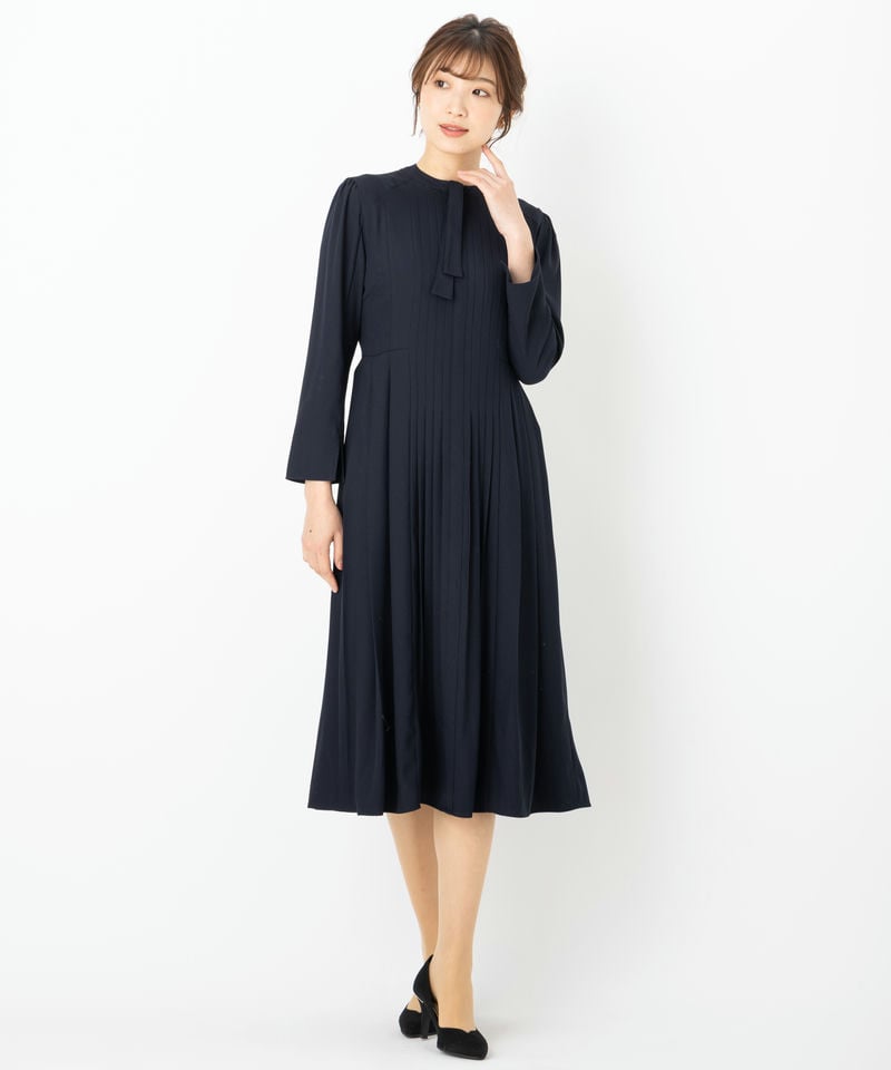 CELFORD セルフォード ボウタイプリーツワンピース ネイビー系 | 結婚