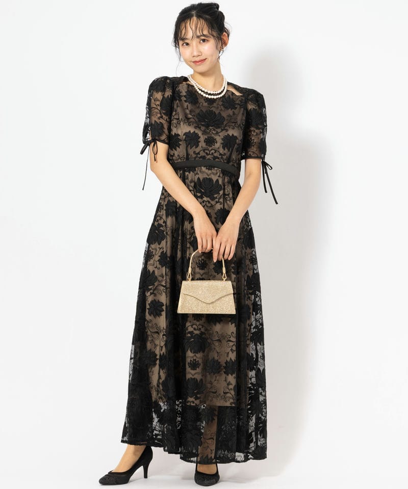 【新品同様】3万円相当｜パーティドレス｜LILY BROWN・リリーブラウン ブラックのカットワークサテンエンブロイダリードレス[S] LILY BROWNの