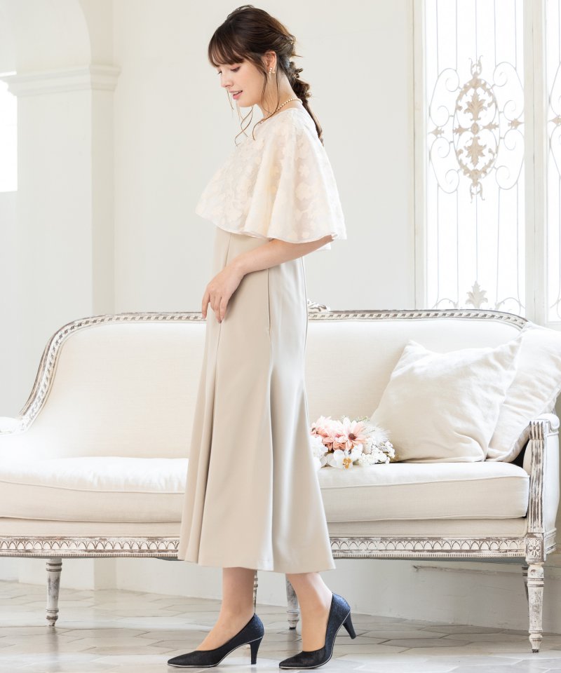 Kastane カスタネ ケープレイヤードベアドレス ベージュ系 | 結婚式