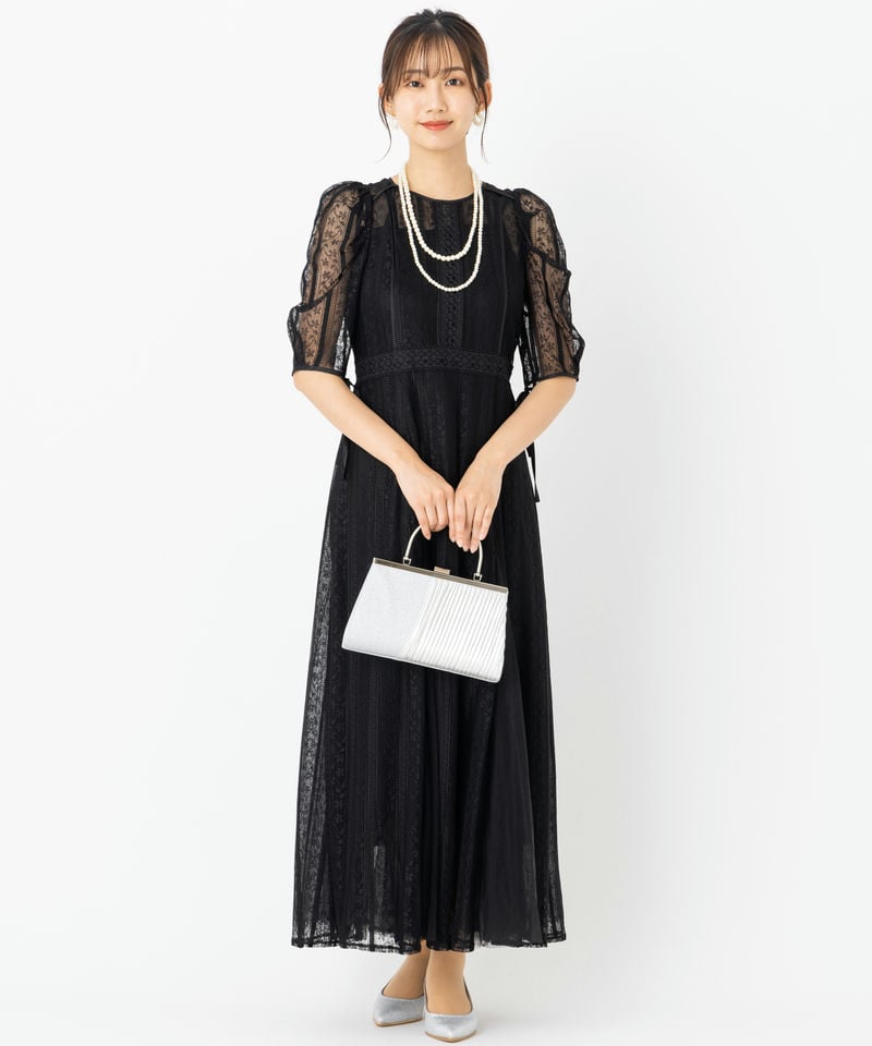 美品　リリーブラウン　Lily Brown レースドッキングドレス ブラック　S LilyBrown リリーブラウン レーススイッチングドレス ブラック系