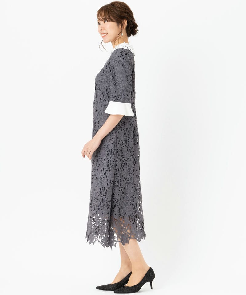 Leja レジャ 花柄レースカラース刺繍Aラインドレス グレー系 | 結婚式