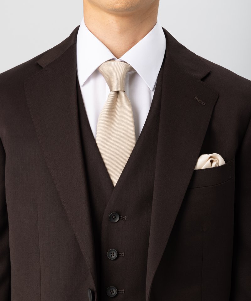ONLY ブラウンスーツ スリーピース 本体価格¥63900 ONLY ブラウンスーツ スリーピース 本体価格¥63900 【公式通販】