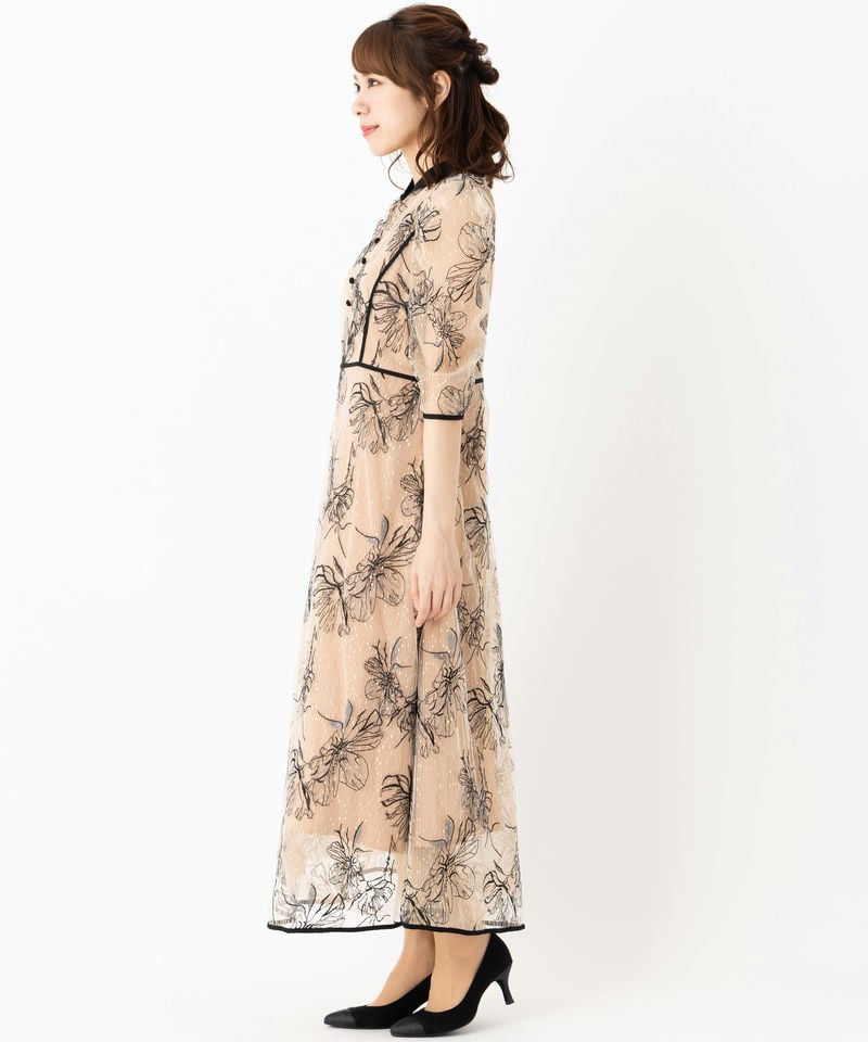 Leja レジャ 配色パイピングプチハイネック花柄刺繍ドレス ベージュ系