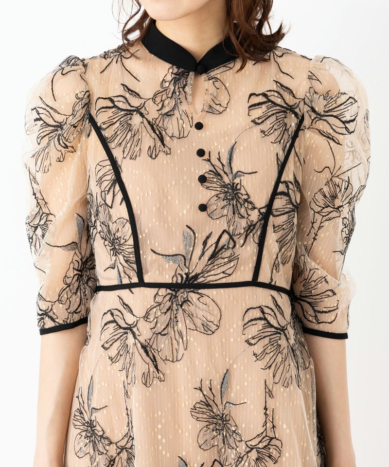 Leja レジャ 配色パイピングプチハイネック花柄刺繍ドレス ベージュ系