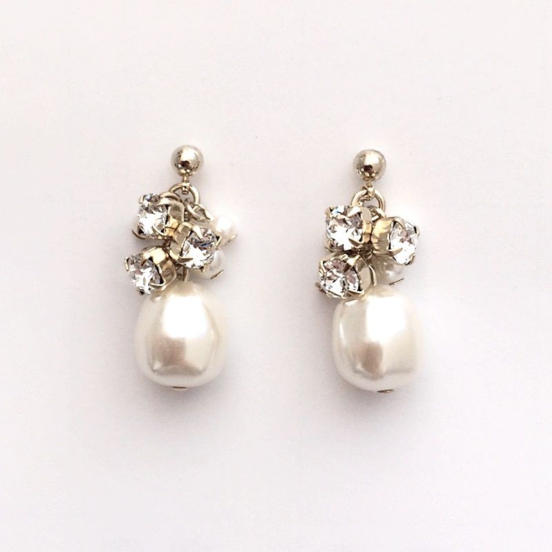 ANTEPRIMA アンテプリマ エテルナピアス シルバー系 x ゴールド系