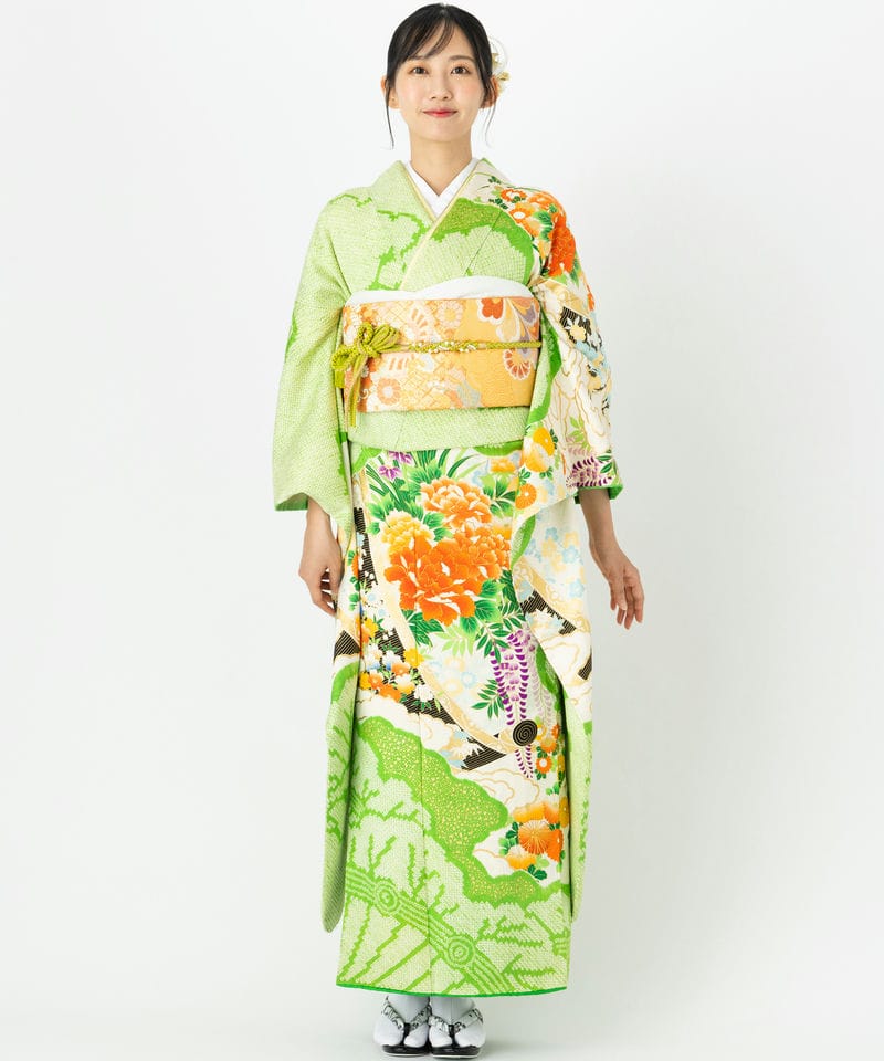 正絹 艶生成りに緑絞り花々振袖リメイクドレス Select Shop 【振袖】絞りに草花 グリーン系 | 結婚式パーティーの