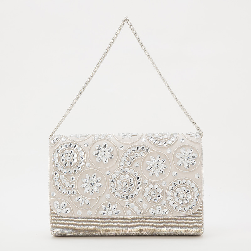 green label relaxing グリーンレーベル リラクシング ビーズビジュー