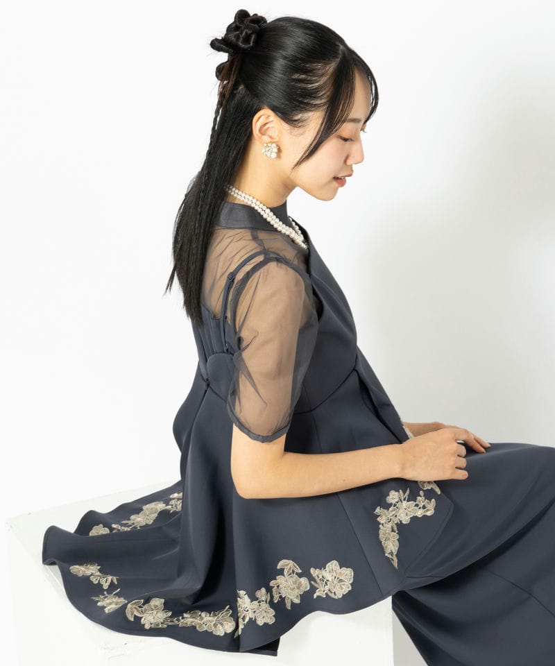 etoll. エトル 刺繍ペプラムビスチェ&Iラインドレス ネイビー系 | 結婚