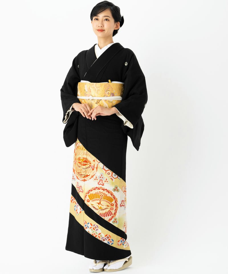 Select Shop 【黒留袖】向かい鶴丸 ブラック系 | 結婚式パーティーの