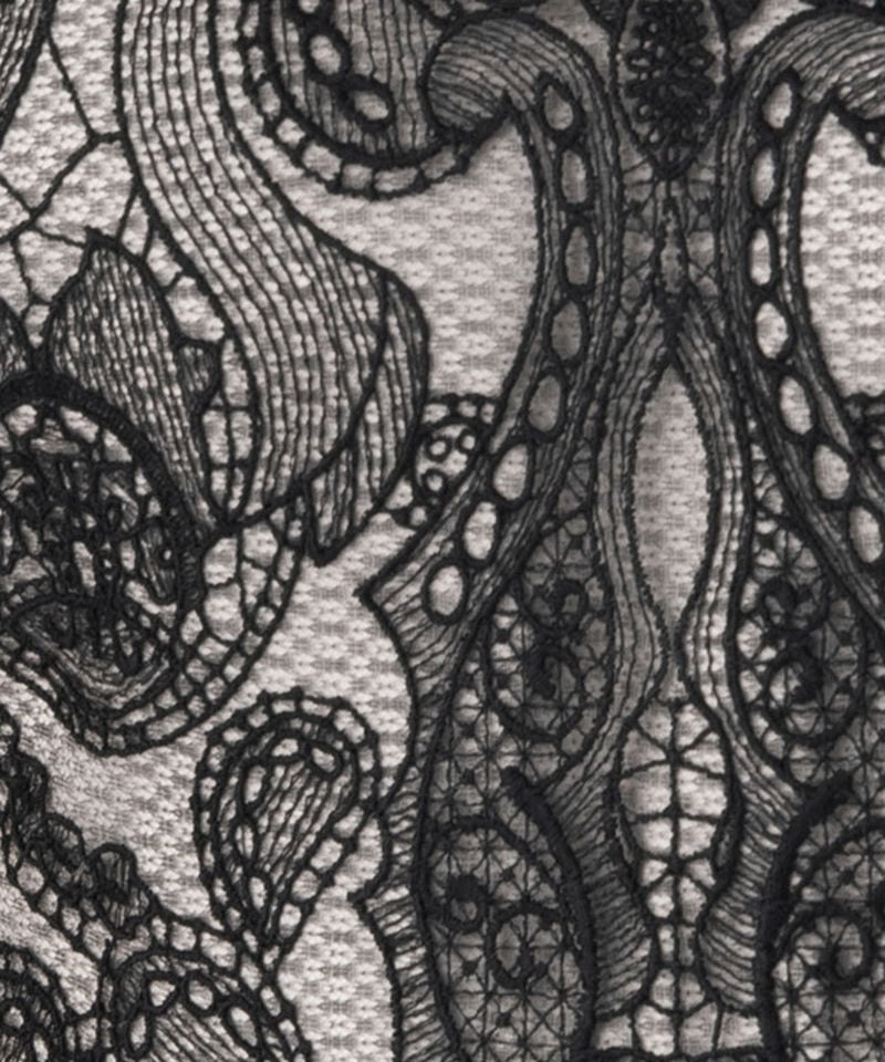 GRACE CONTINENTAL グレースコンチネンタル フリルネックチュール刺繍