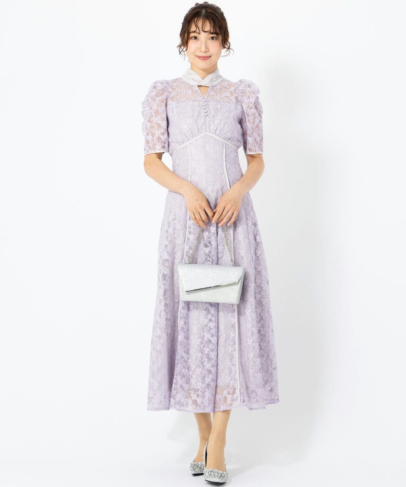 【新品】dazzlin ネックツイスト刺繍レースドレス ラベンダー 結婚式ドレス dazzlin ダズリン ネックツイスト刺繍レースドレス パープル系 | 結婚