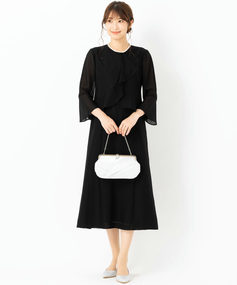 東京ソワール 【マザーズドレス】千鳥柄・絡み織風フリルデザイン