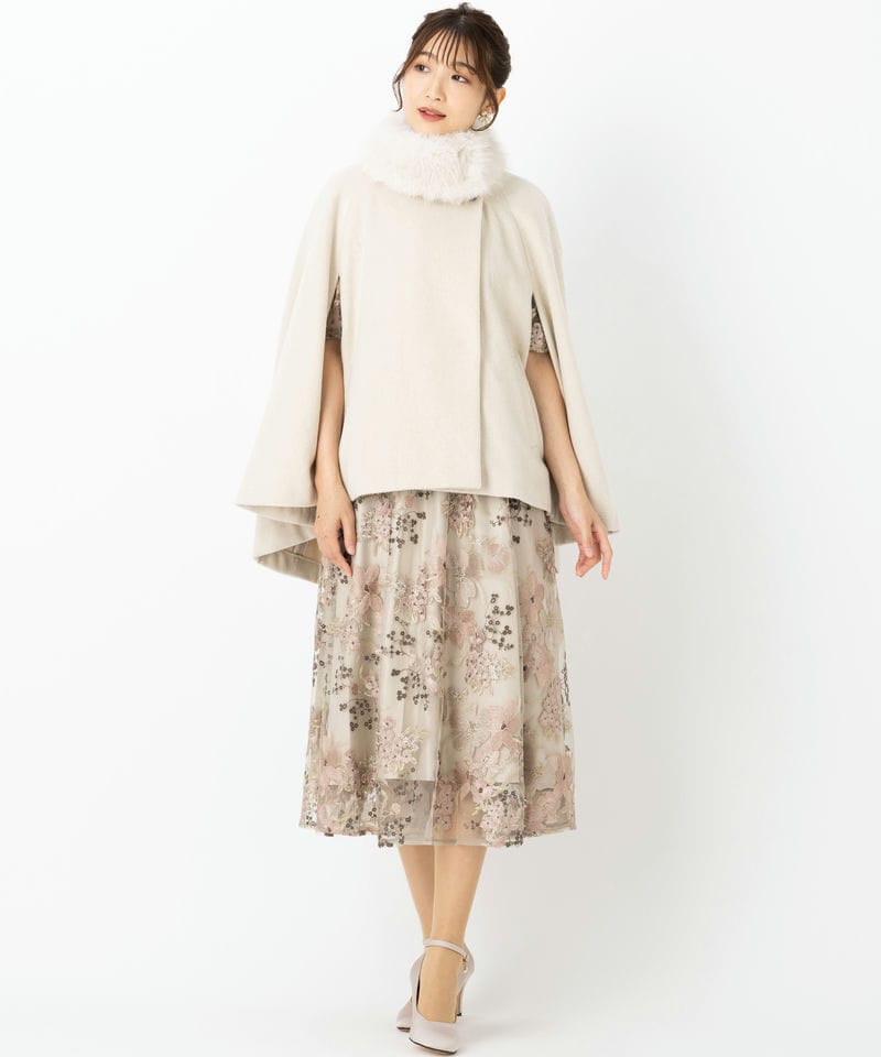 SNIDEL スナイデル ショートケープコート その他 x ホワイト系 | 結婚