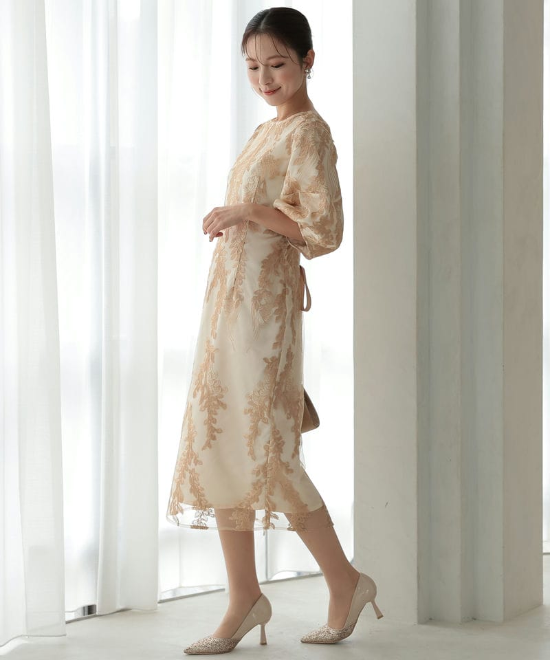 Select Shop リーフエンブロイダリーコクーンドレス ベージュ系 | 結婚