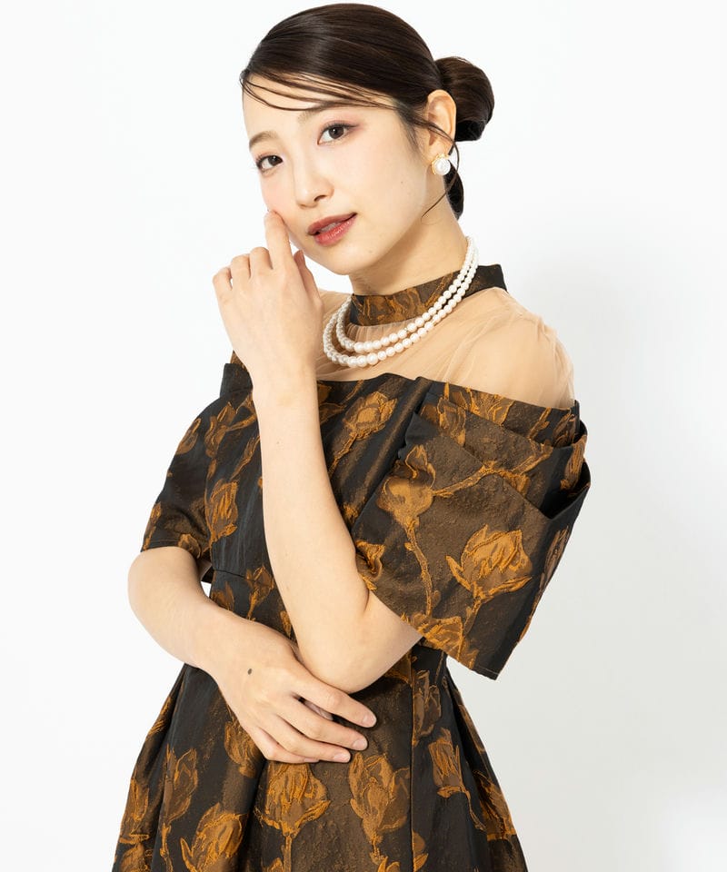 Leja レジャ フラワーリリーフマテリアルボリュームスリーブIライン