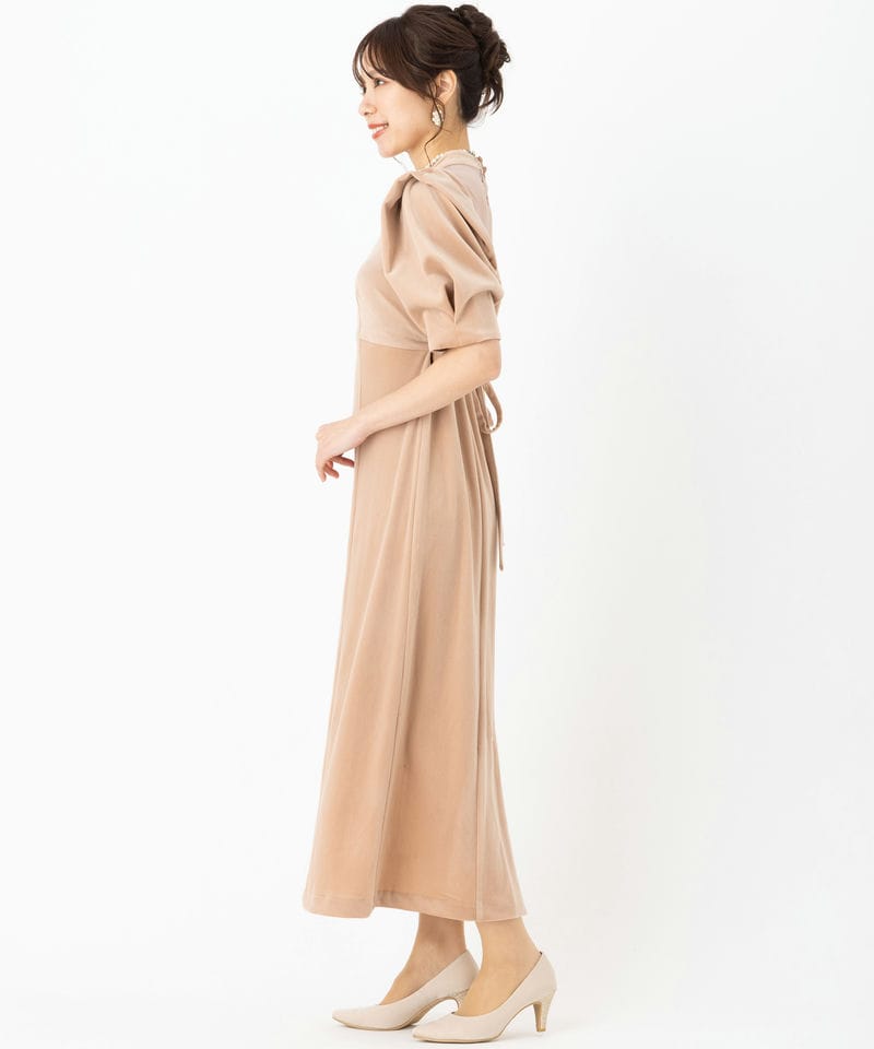 LilyBrown リリーブラウン シアーネックベロアドレス ベージュ系
