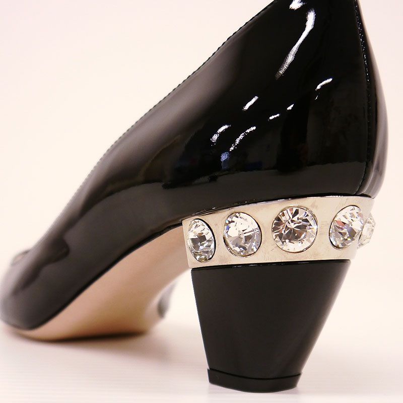 Miu Miu クリスタルビジュー付オープントゥパンプス ブラック系 | 結婚