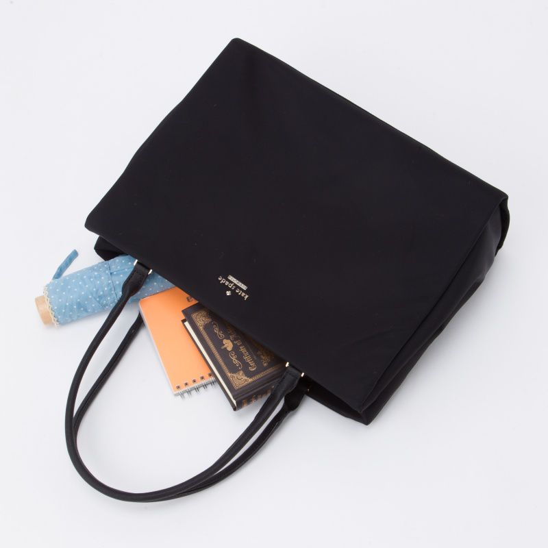 Kate spade ケイトスペード クラシックナイロントートバッグ ブラック
