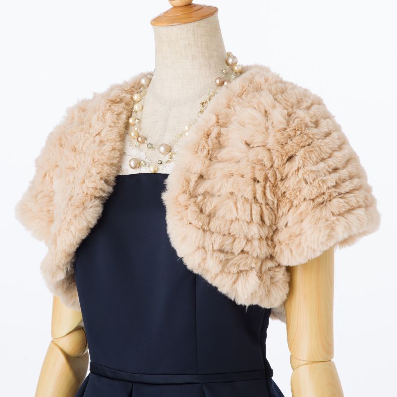 Je super ジュシュペール フェイクファーボレロ ベージュ系 | 結婚式