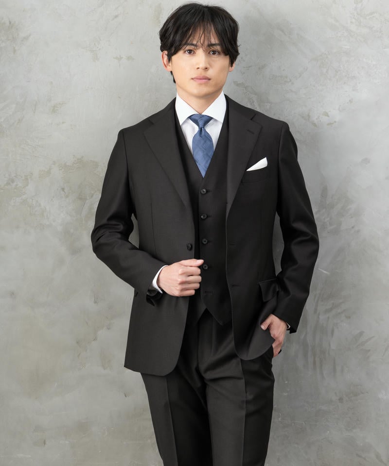 SUIT SQUARE スーツスクエア 尾州・段返り3つボタンスリーピーススーツ