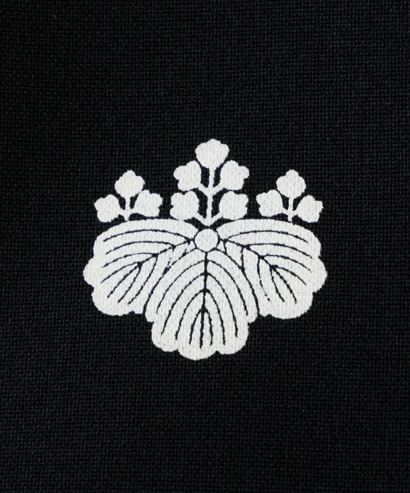 Select Shop 【黒留袖】金彩双鶴に光琳松模様 ブラック系 | 結婚式