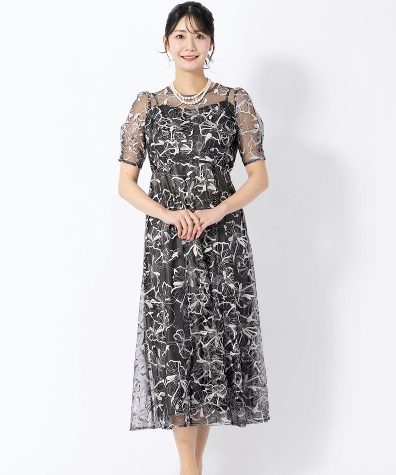 Aimer エメ ビオラモチーフスパンコール刺繍バックシャンドレス ブルー